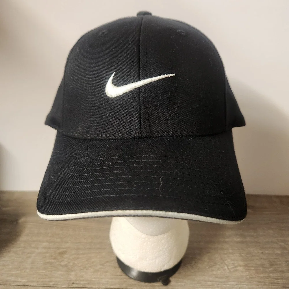 Nike Golf Adult L/XL Black Flex Fitted Swoosh Baseball Cap Hat
